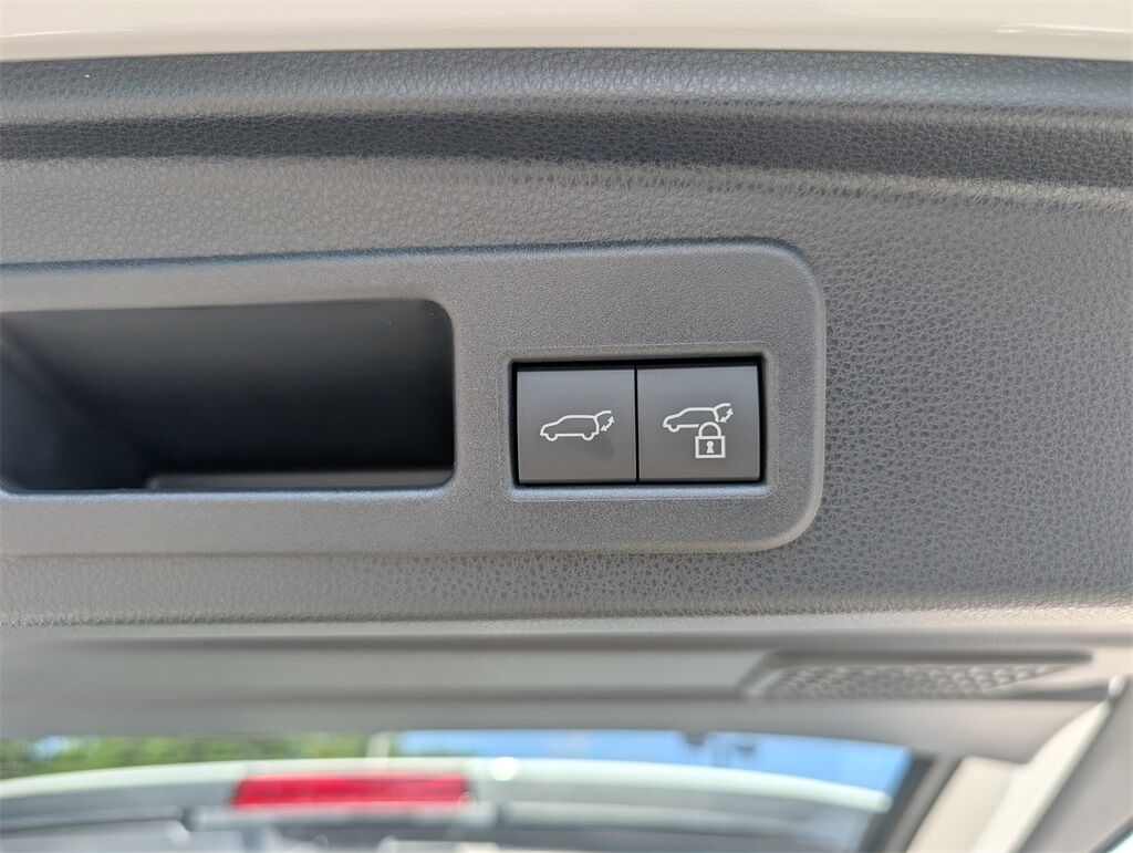 2025 Toyota 4Runner i-FORCE MAX Hybrid