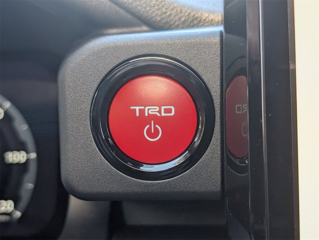 2025 Toyota 4Runner i-FORCE MAX Hybrid