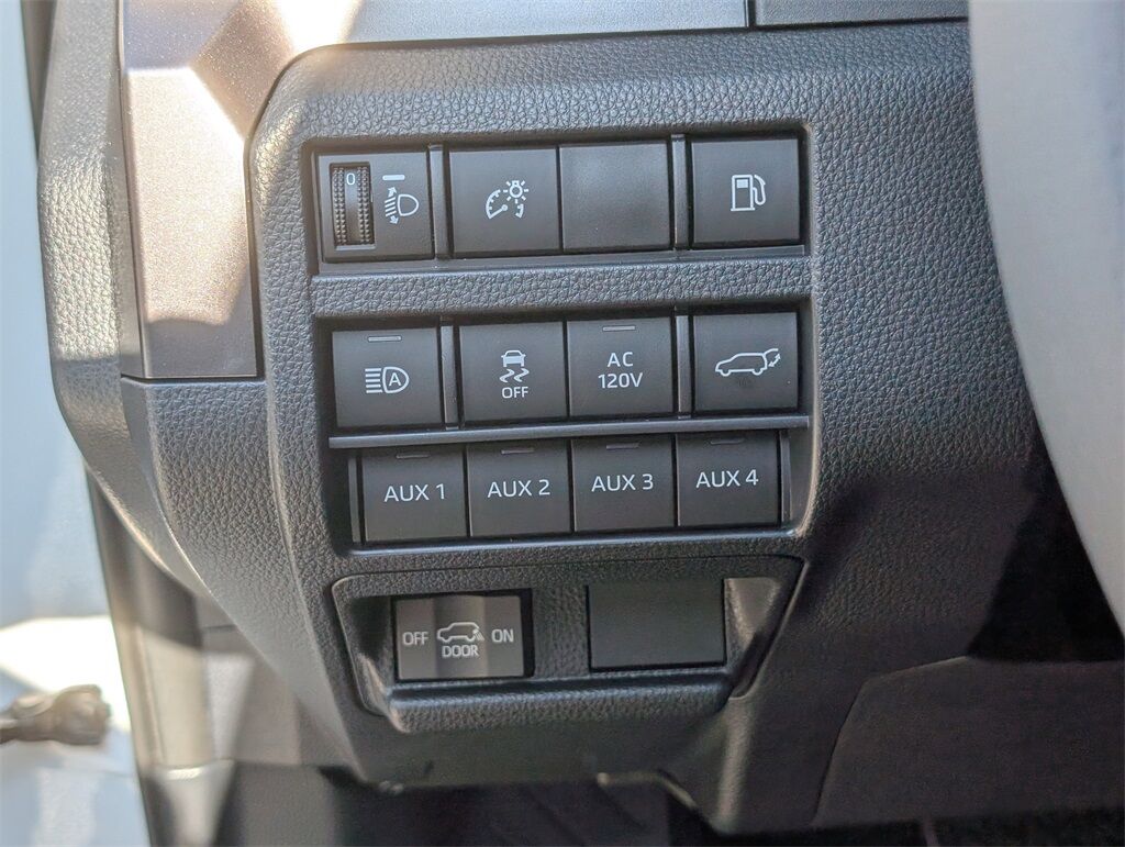 2025 Toyota 4Runner i-FORCE MAX Hybrid