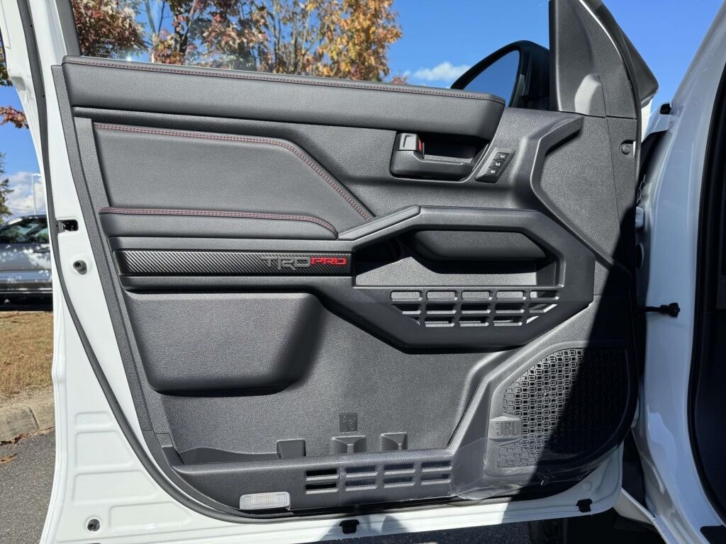 2025 Toyota 4Runner i-FORCE MAX TRD Pro Fredericksburg VA