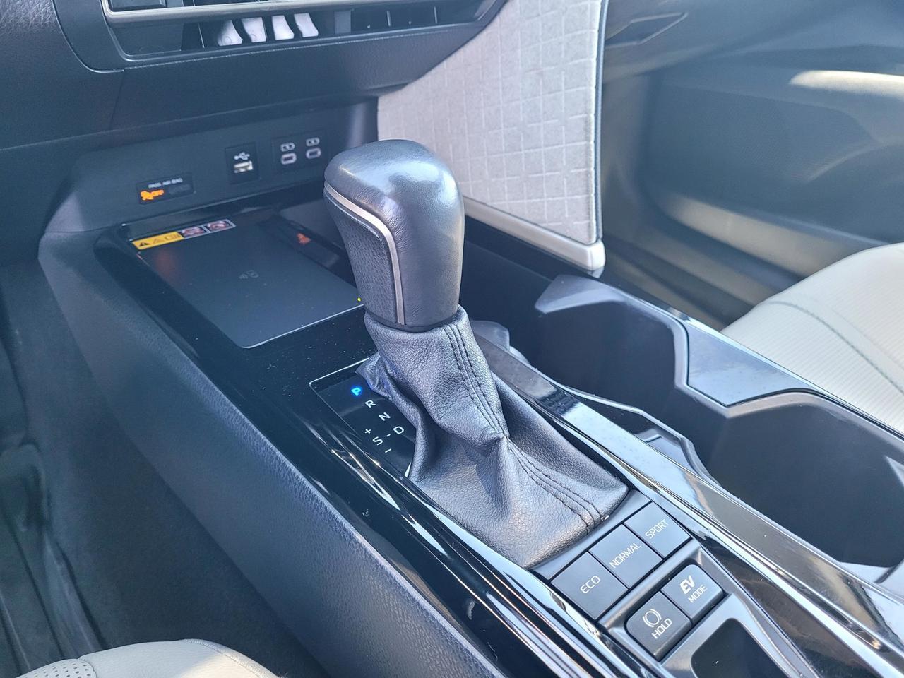 2025 Toyota CAMRY HYBRID XLE Vacaville CA