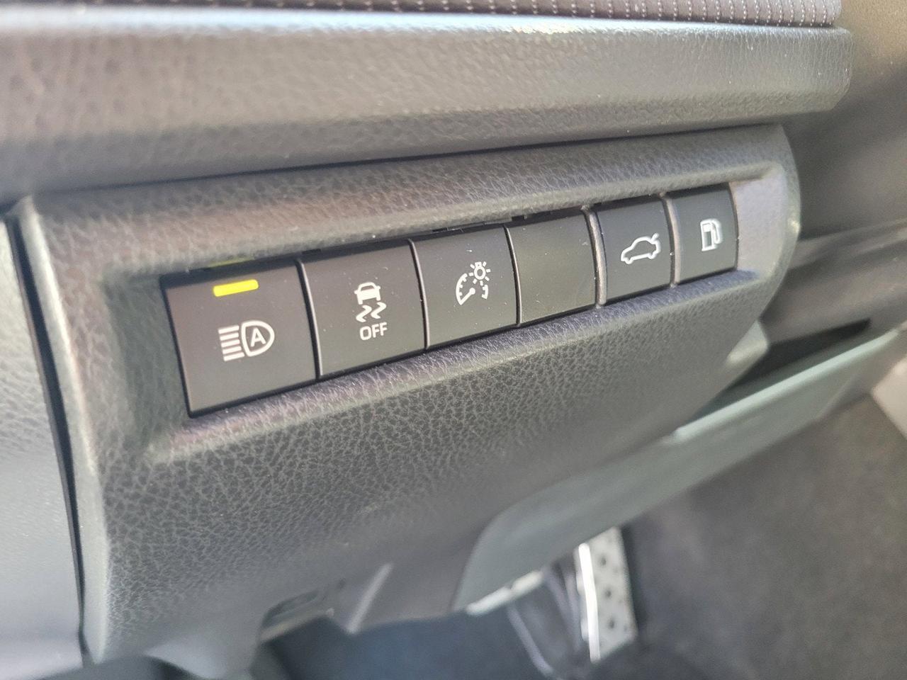 2025 Toyota CAMRY SE Roseville CA