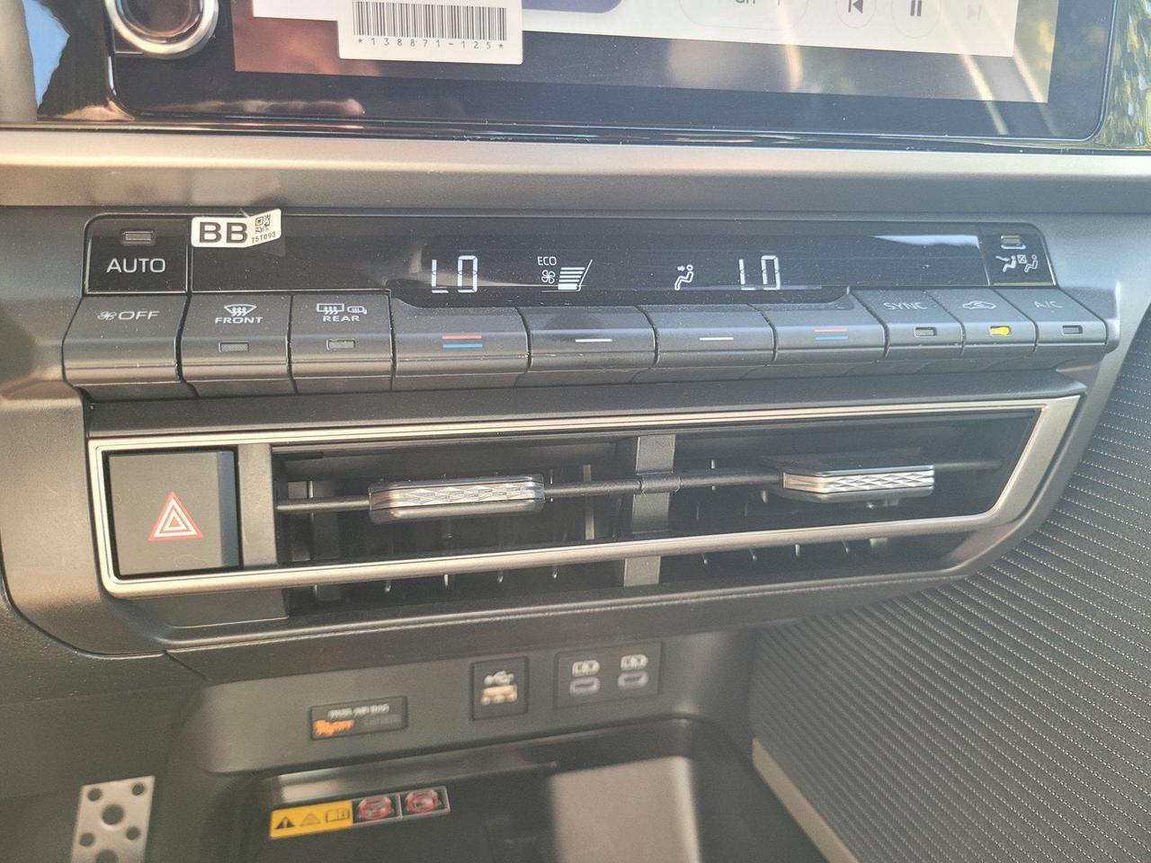 2025 Toyota CAMRY SE Roseville CA