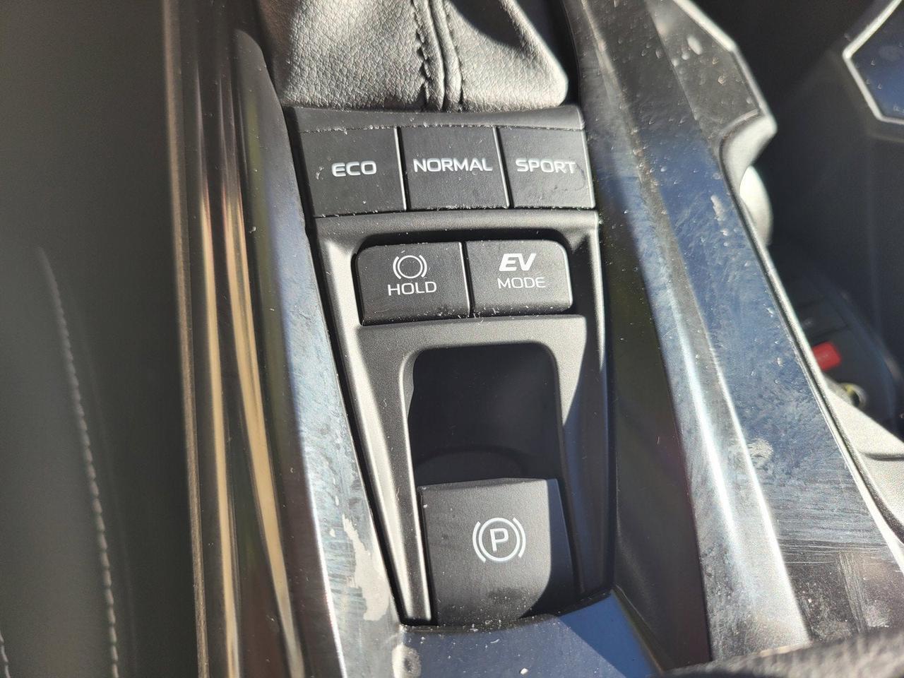 2025 Toyota CAMRY SE Roseville CA