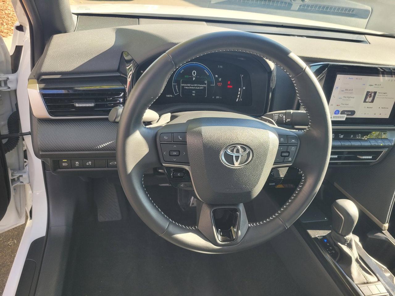 2025 Toyota CAMRY SE Roseville CA