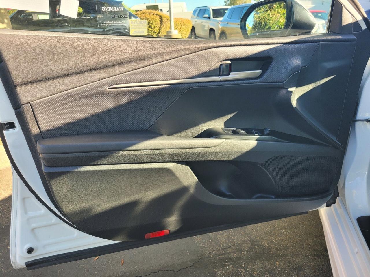 2025 Toyota CAMRY SE Roseville CA
