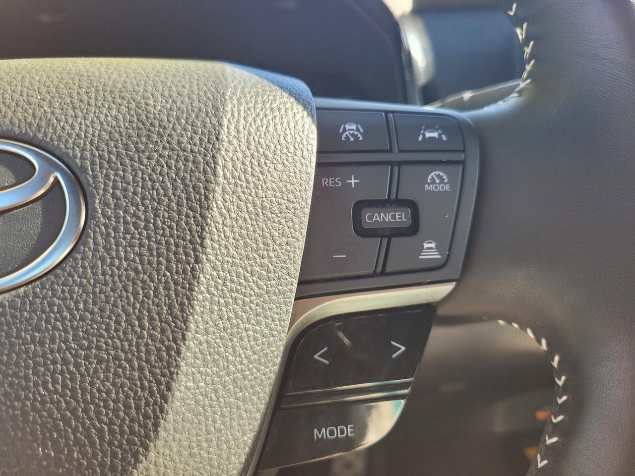 2025 Toyota CAMRY SE Roseville CA