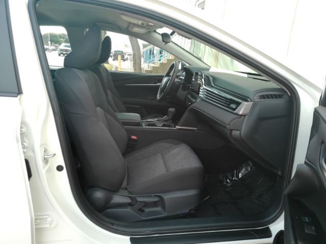 2025 Toyota Camry Hybrid LE Plano TX