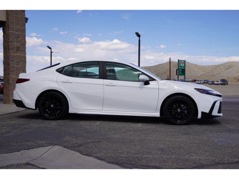 2025 Toyota Camry Hybrid SE Huntington UT