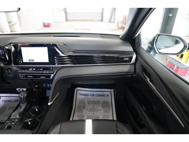 2025 Toyota Camry Hybrid SE Huntington UT
