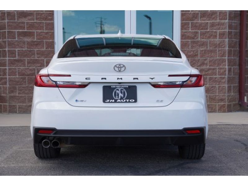 2025 Toyota Camry Hybrid SE Huntington UT