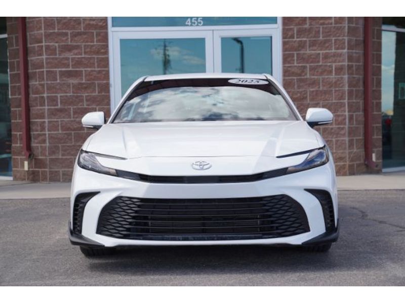 2025 Toyota Camry Hybrid SE Huntington UT