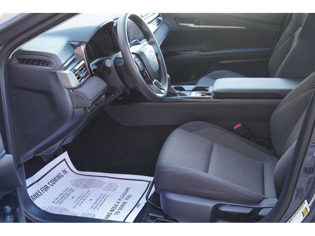 2025 Toyota Camry Hybrid SE Huntington UT