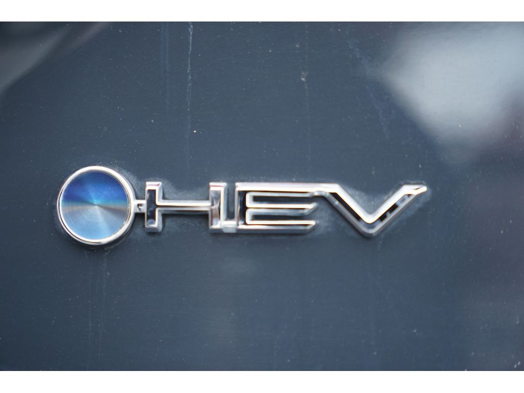 2025 Toyota Camry Hybrid SE Hybrid Price UT