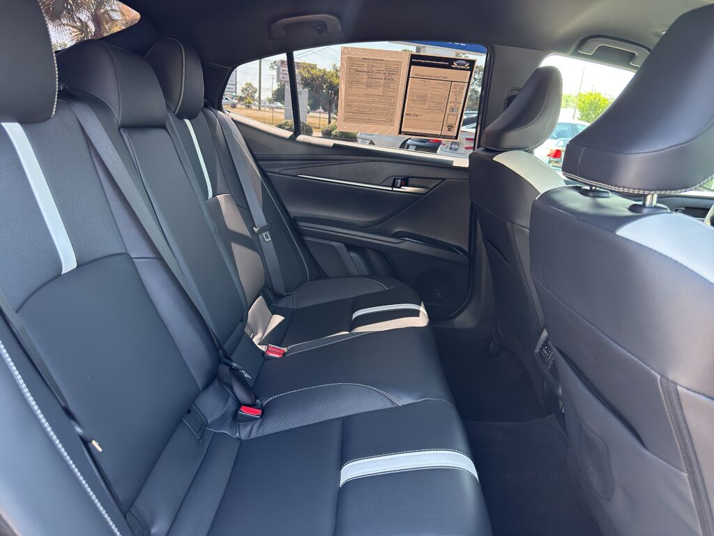 2025 Toyota Camry Hybrid SE Wilmington NC