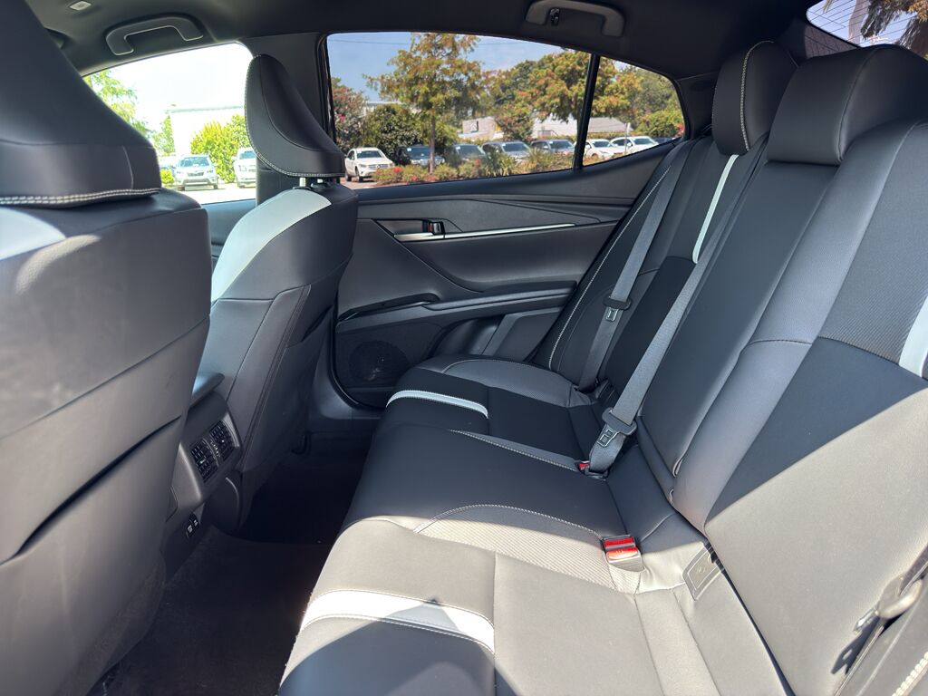 2025 Toyota Camry Hybrid SE Wilmington NC