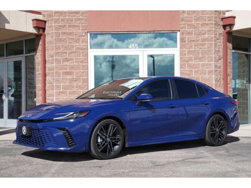 2025 Toyota Camry Hybrid XSE