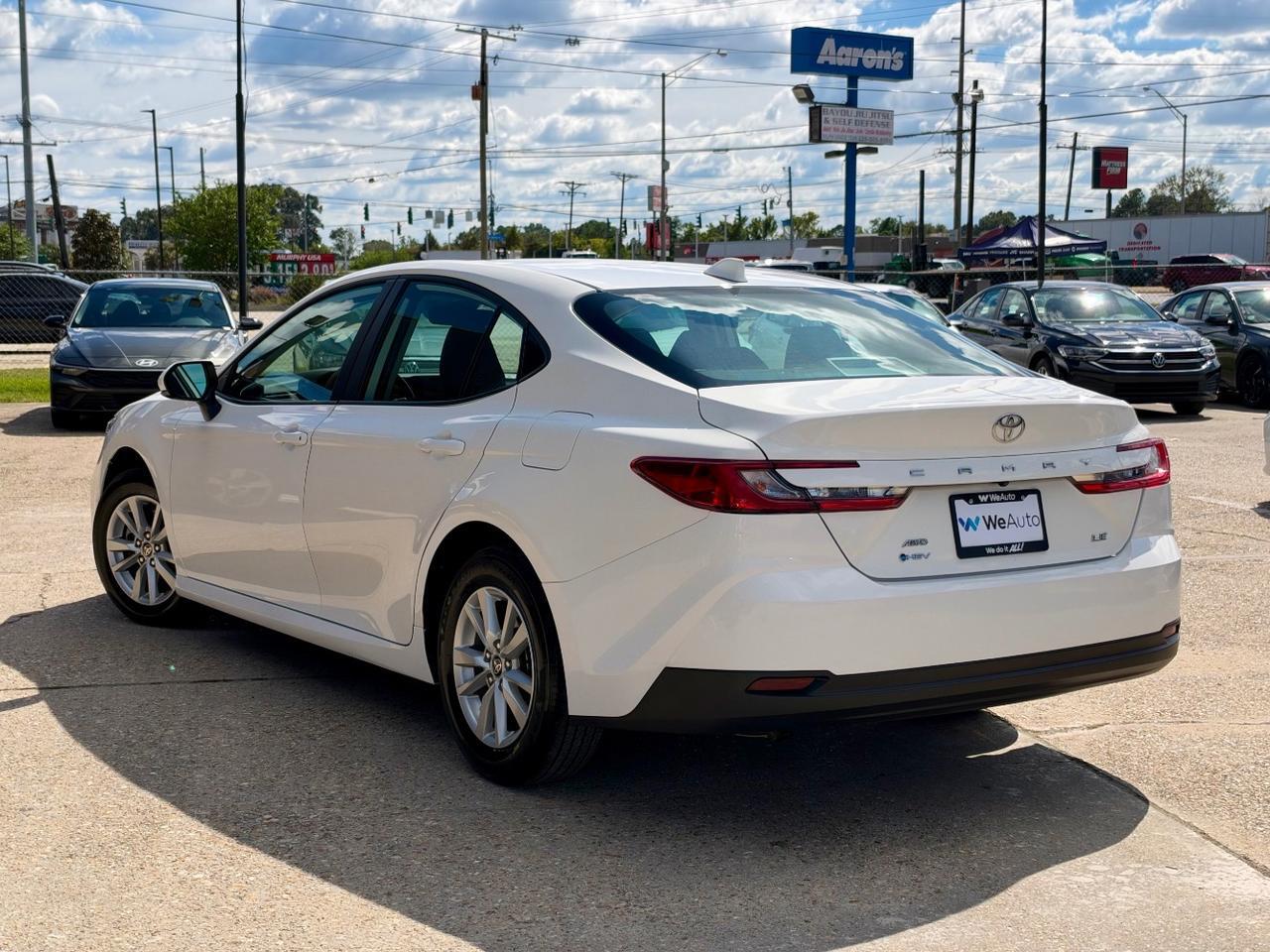 2025 Toyota Camry LE