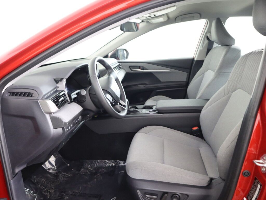 2025 Toyota Camry LE Hybrid AWD Maumee OH