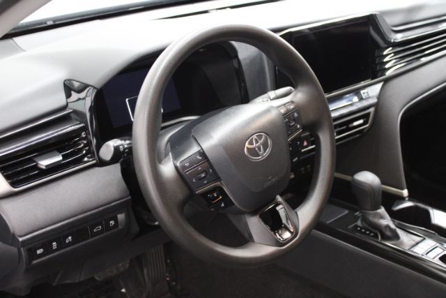 2025 Toyota Camry LE Hybrid Chantilly VA