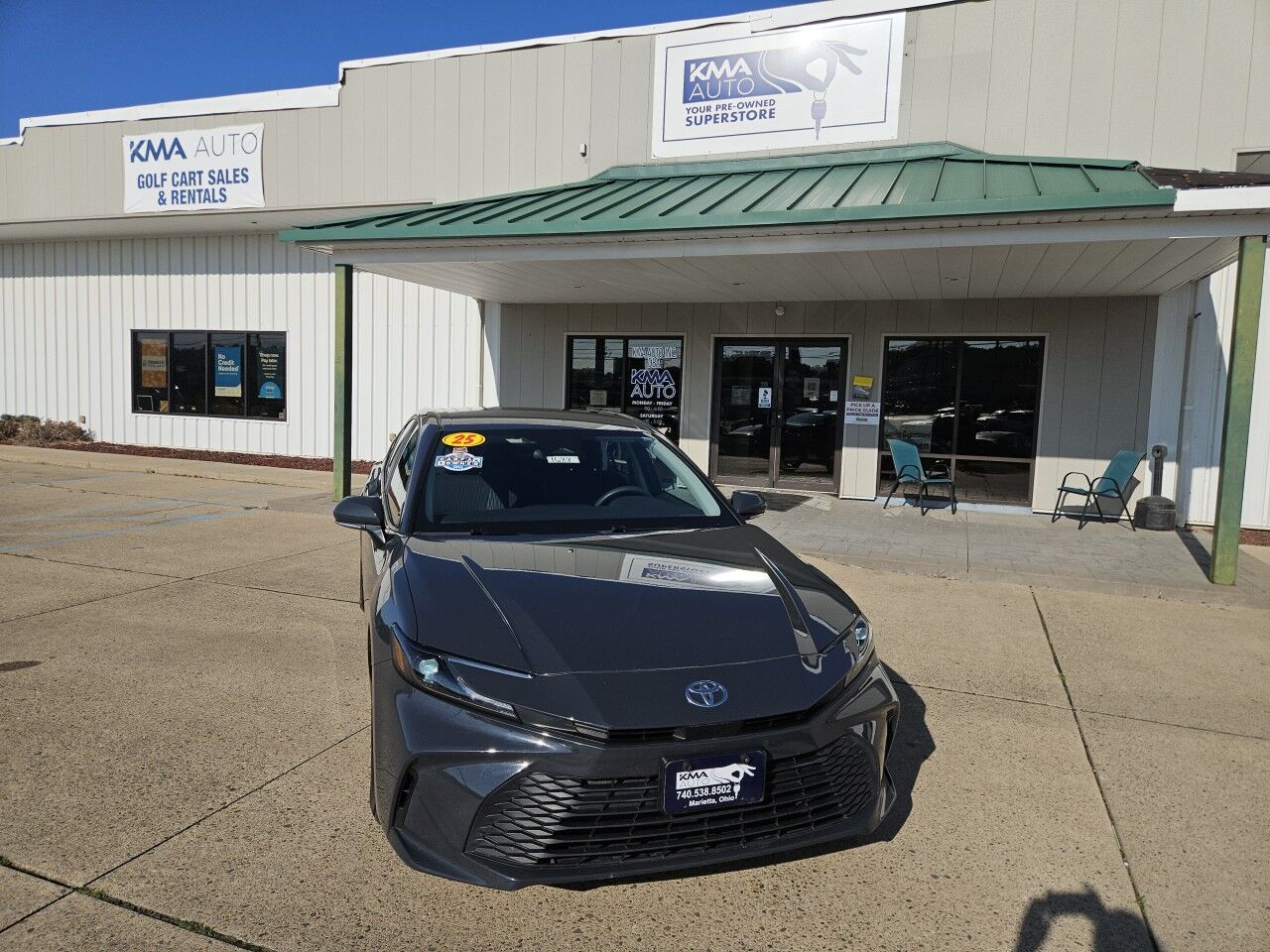2025 Toyota Camry LE