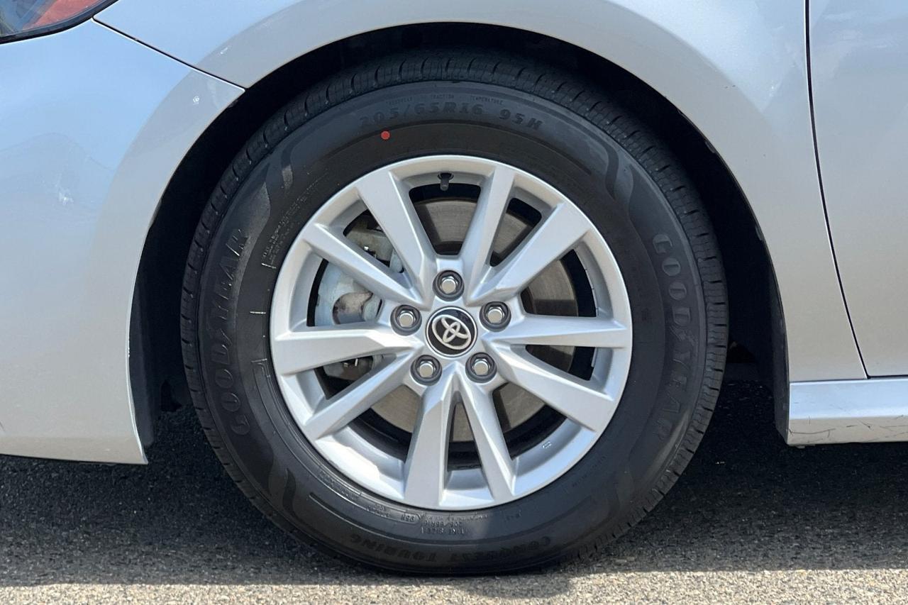 2025 Toyota Camry LE Roseville CA
