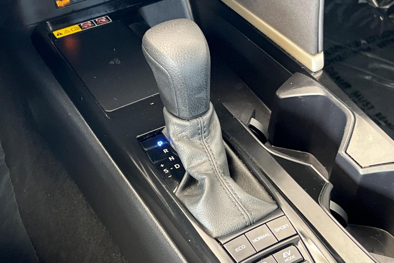 2025 Toyota Camry LE Roseville CA
