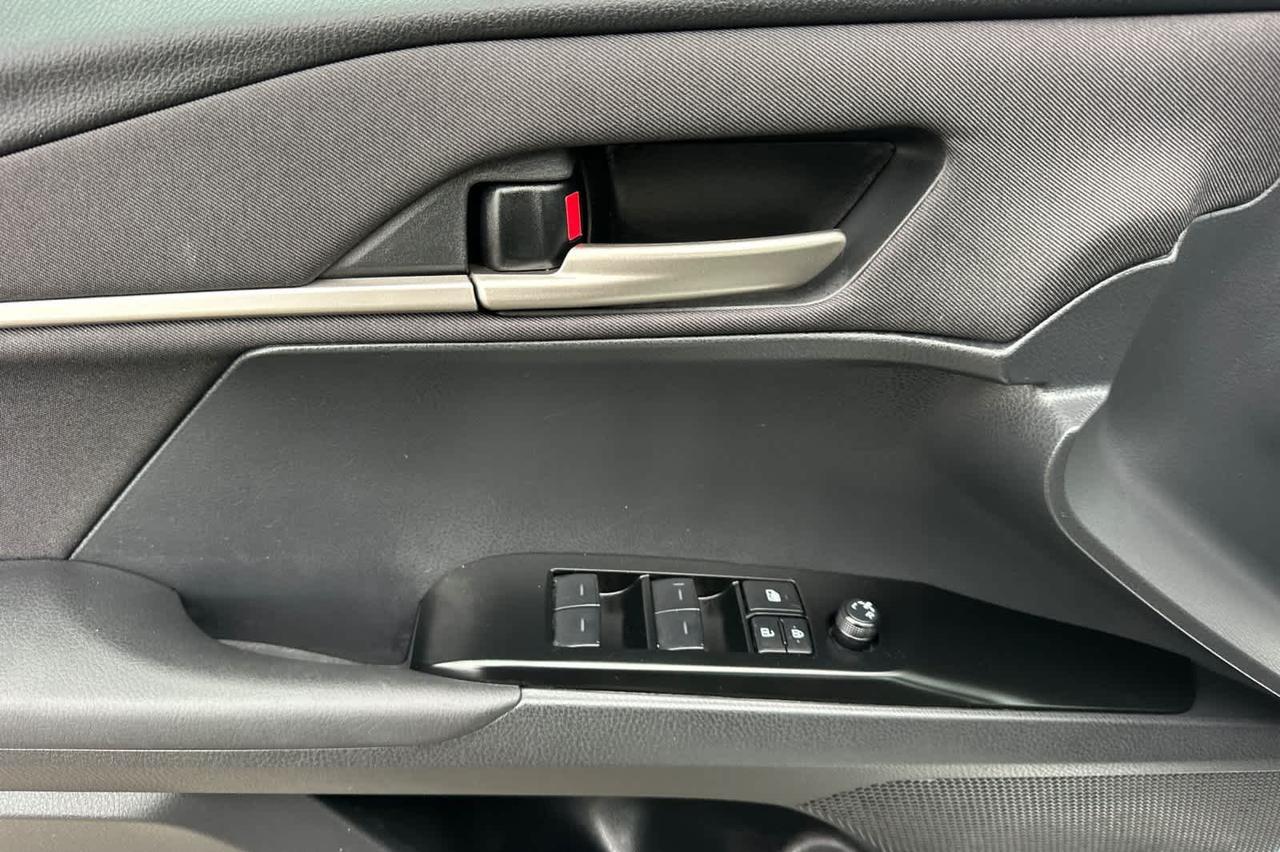 2025 Toyota Camry LE Roseville CA