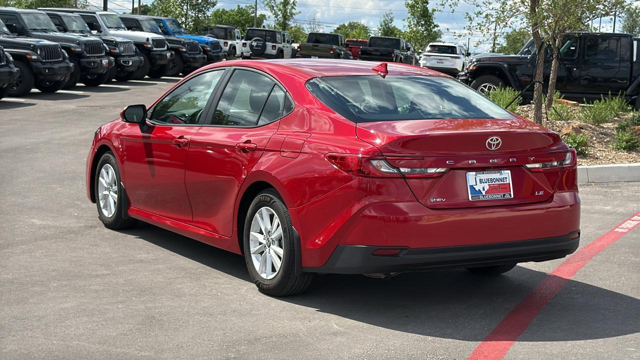 2025 Toyota Camry LE
