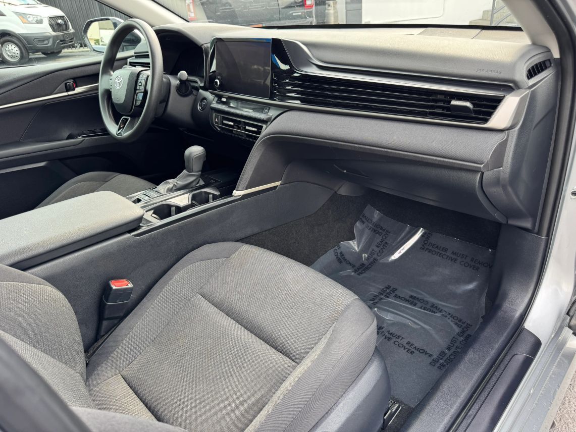 2025 Toyota Camry LE Sedan 4D