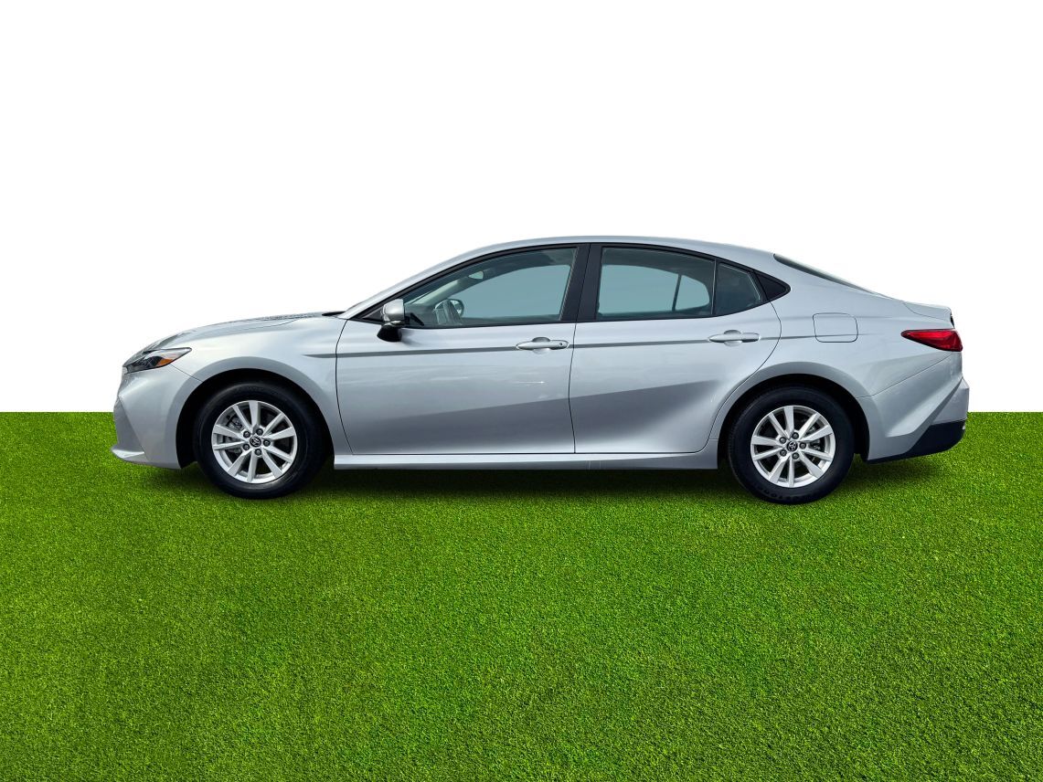 2025 Toyota Camry LE Sedan 4D