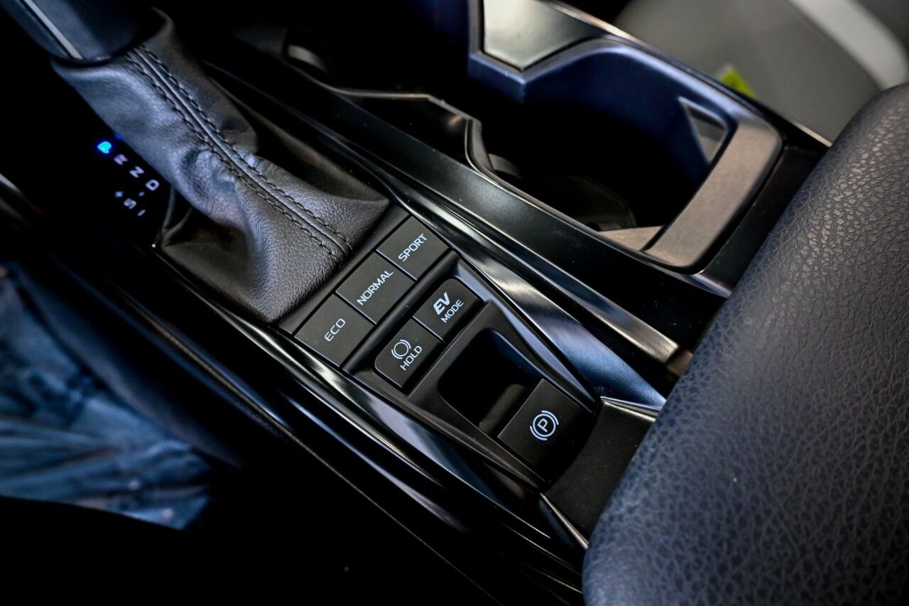 2025 Toyota Camry LE Springfield NJ