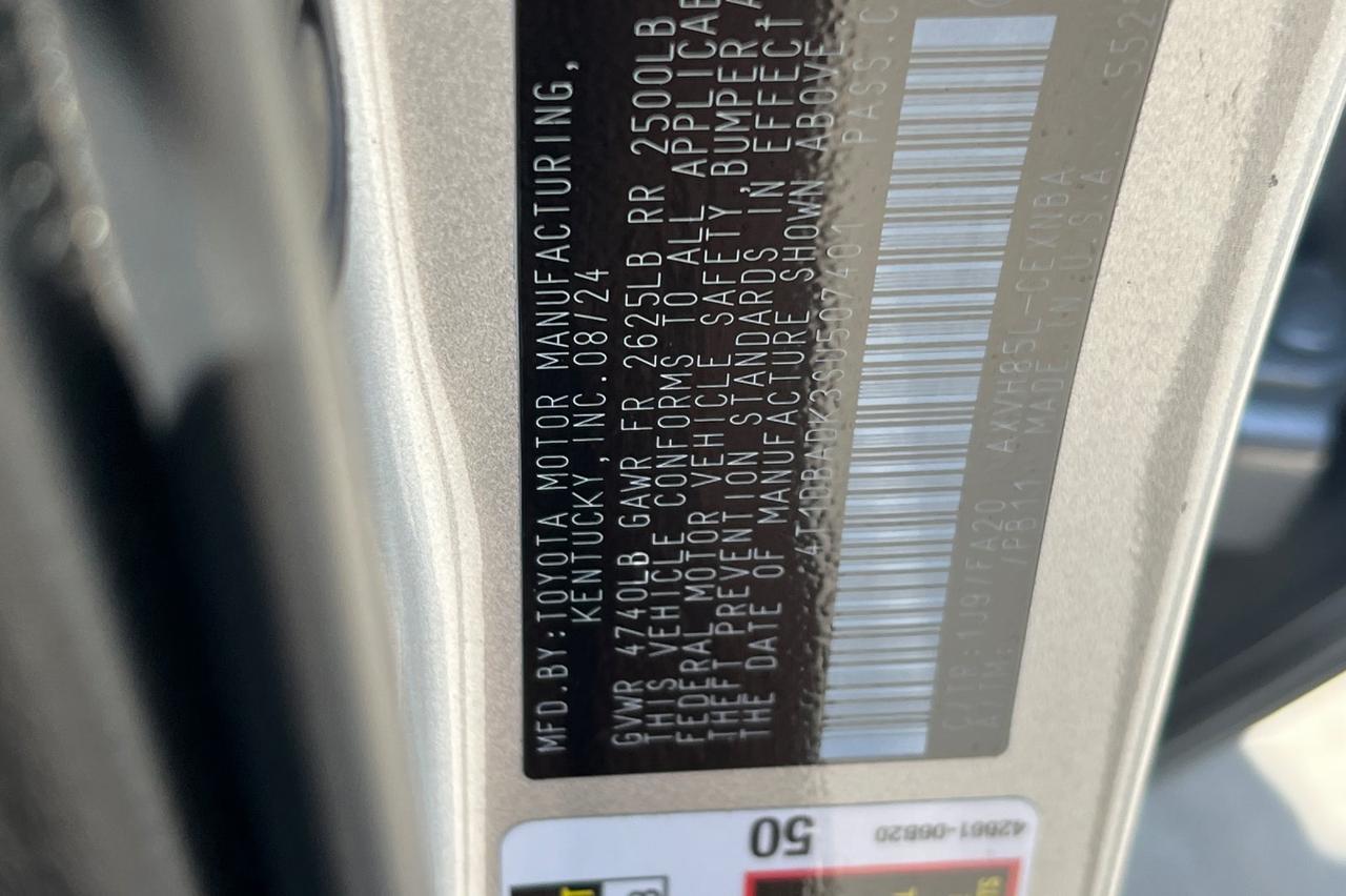 2025 Toyota Camry LE Ontario OR