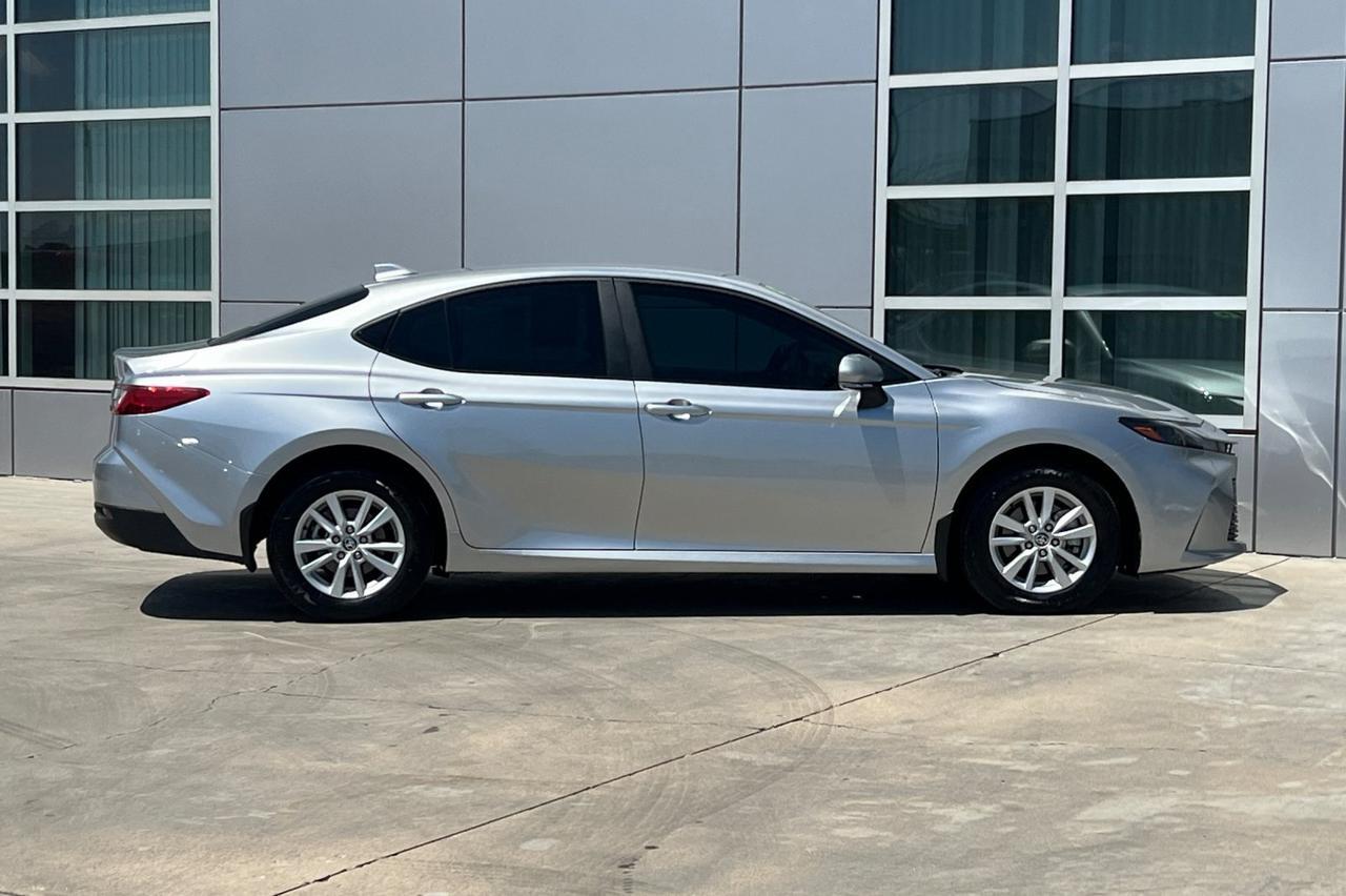 2025 Toyota Camry LE Ontario OR