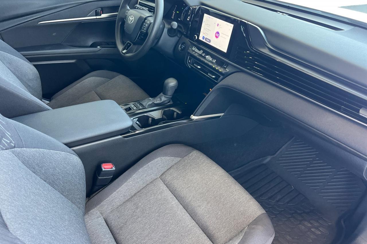 2025 Toyota Camry LE Ontario OR