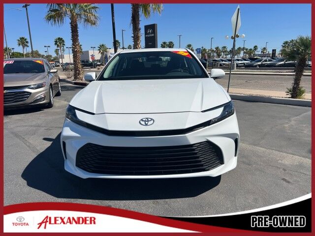 2025 Toyota Camry LE