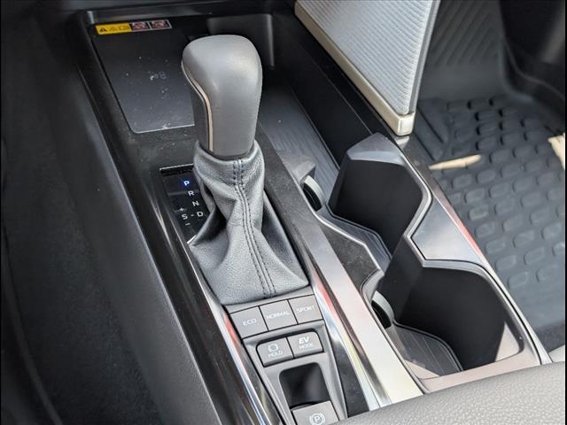 2025 Toyota Camry SE Chattanooga TN