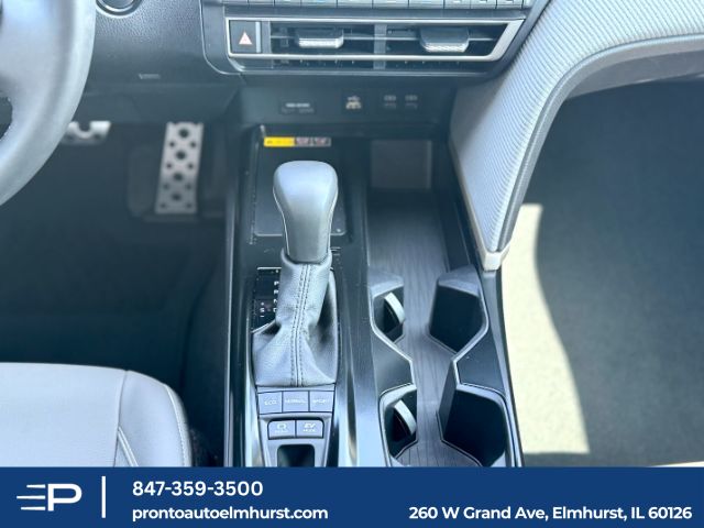 2025 Toyota Camry SE Elmhurst IL