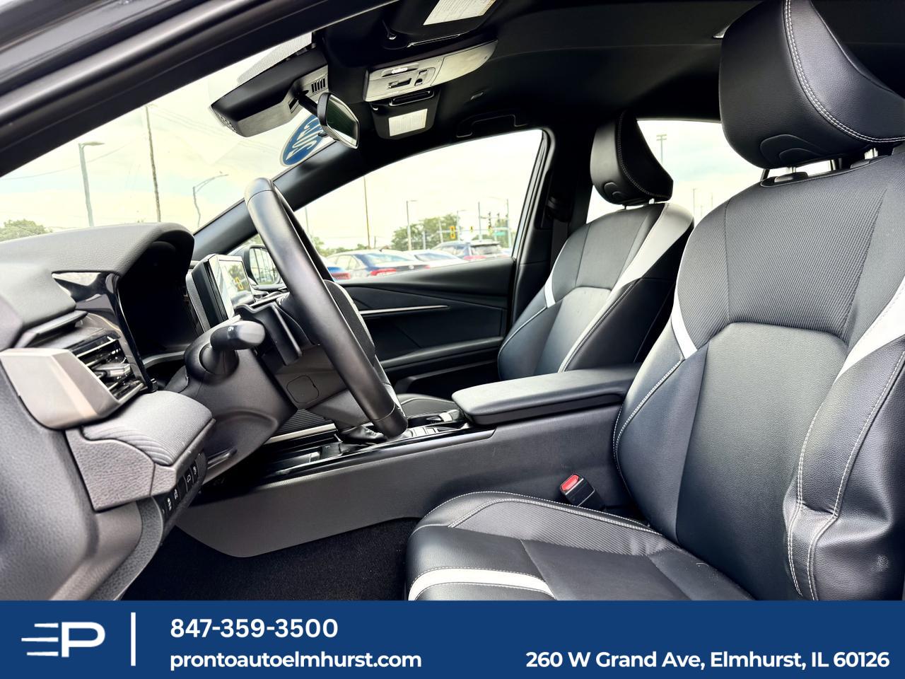 2025 Toyota Camry SE Elmhurst IL