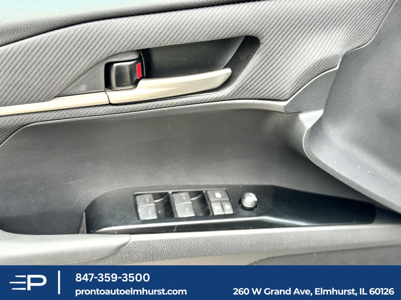 2025 Toyota Camry SE Elmhurst IL