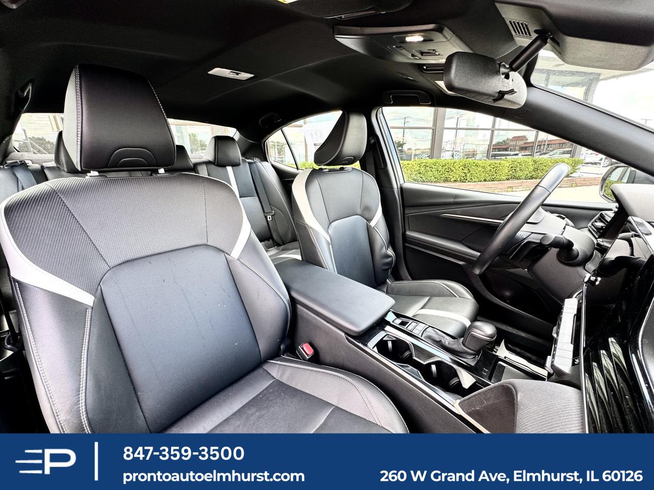 2025 Toyota Camry SE Elmhurst IL