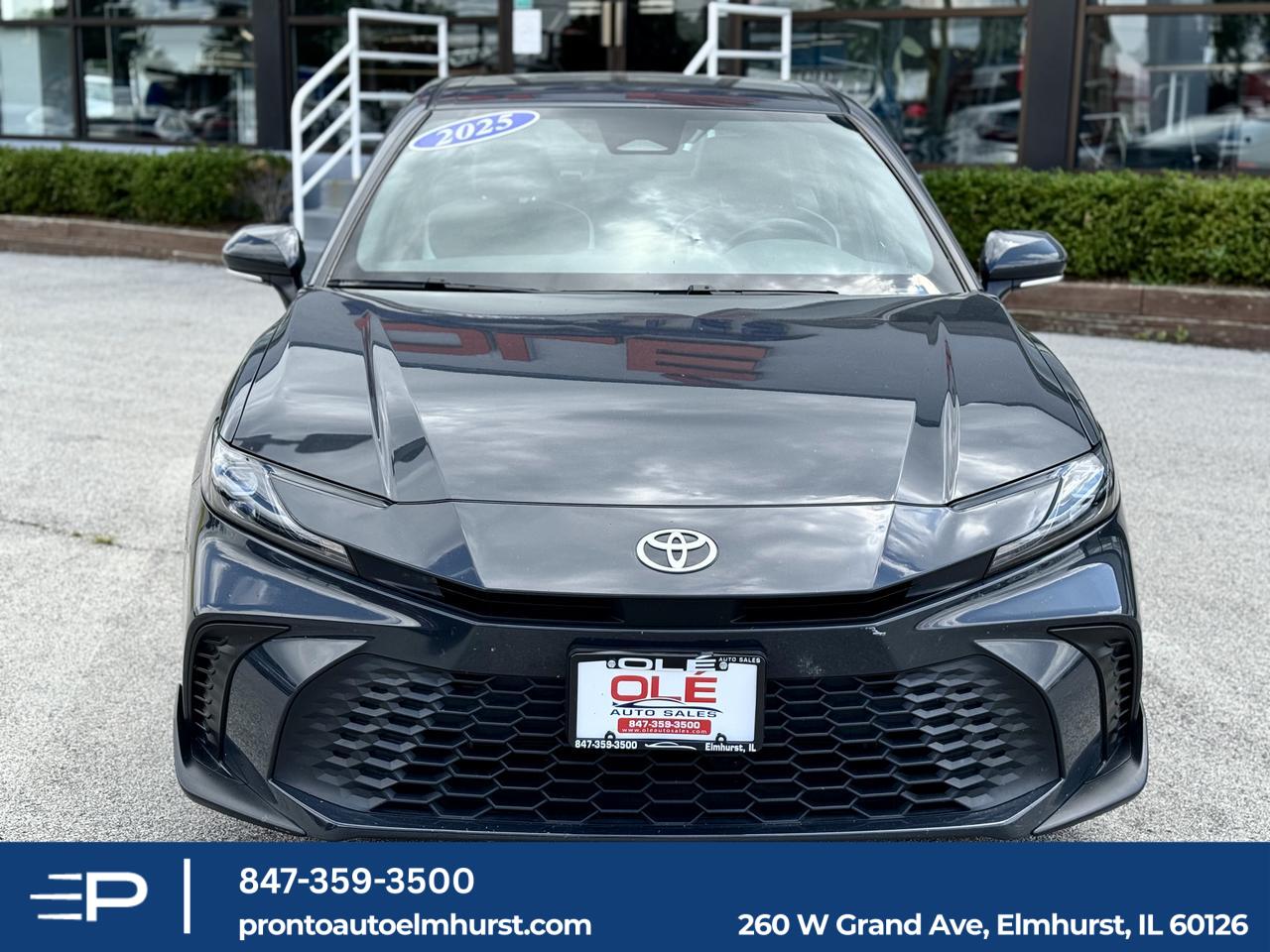 2025 Toyota Camry SE Elmhurst IL