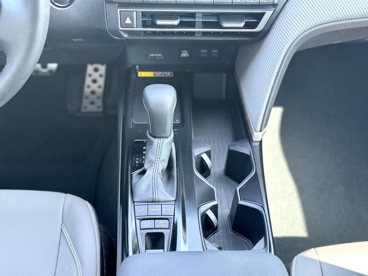 2025 Toyota Camry SE Elmhurst IL