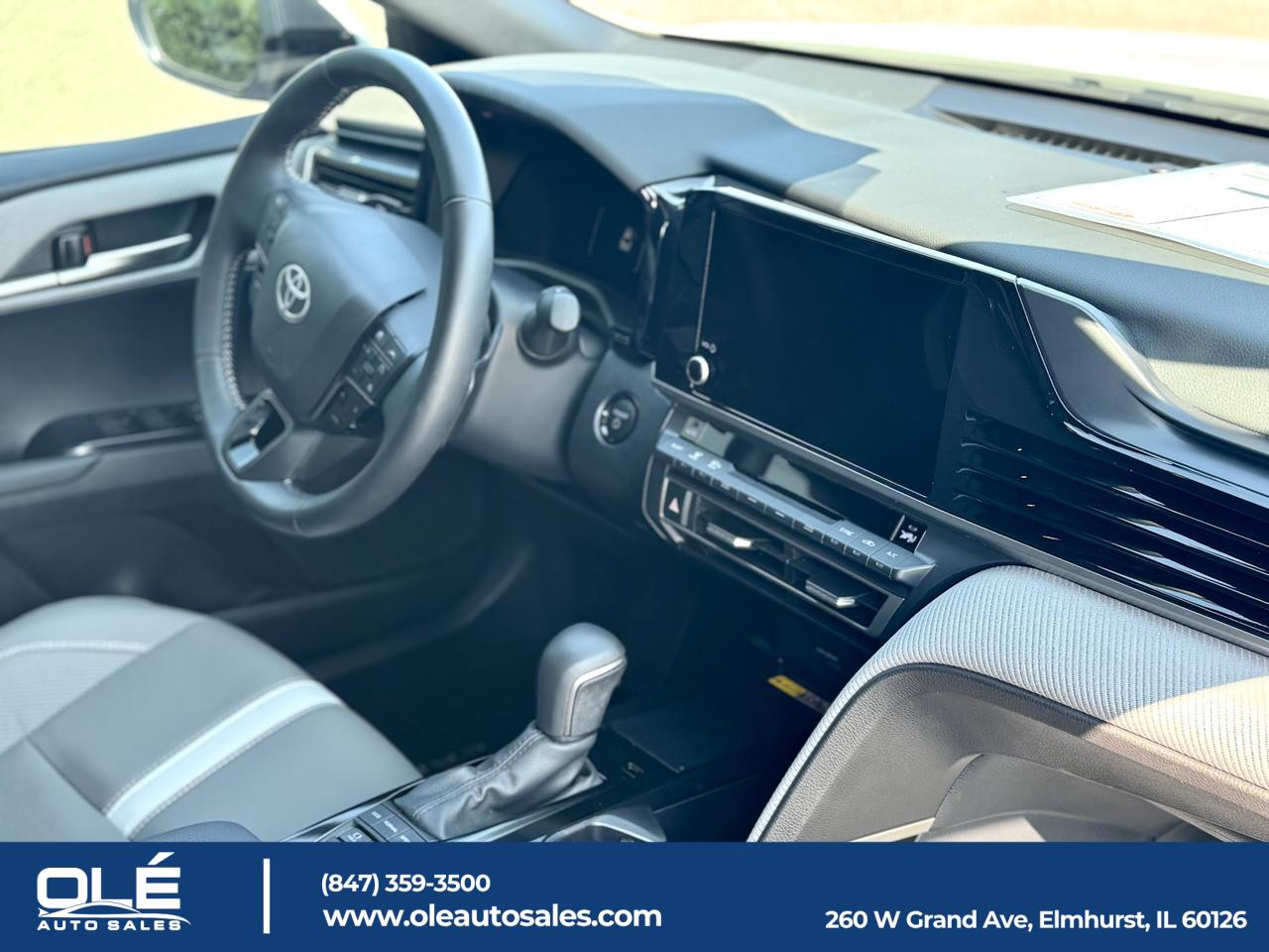 2025 Toyota Camry SE Elmhurst IL