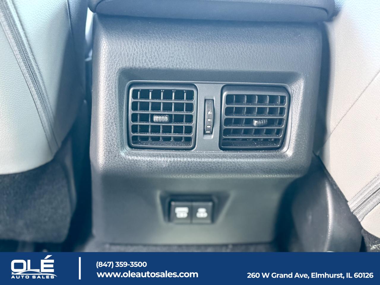 2025 Toyota Camry SE Elmhurst IL