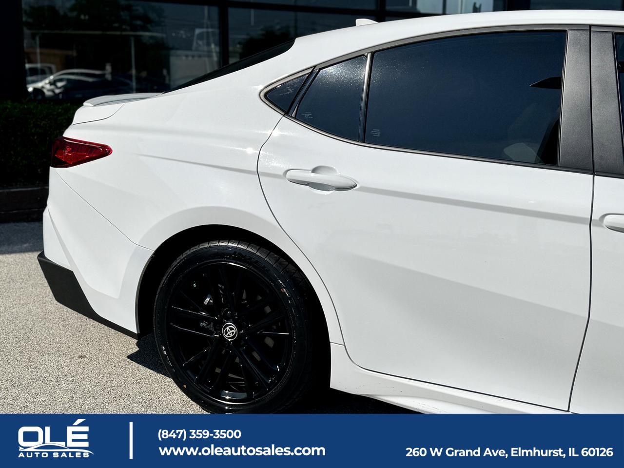 2025 Toyota Camry SE Elmhurst IL