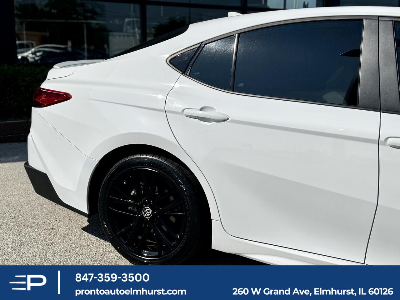2025 Toyota Camry SE Elmhurst IL