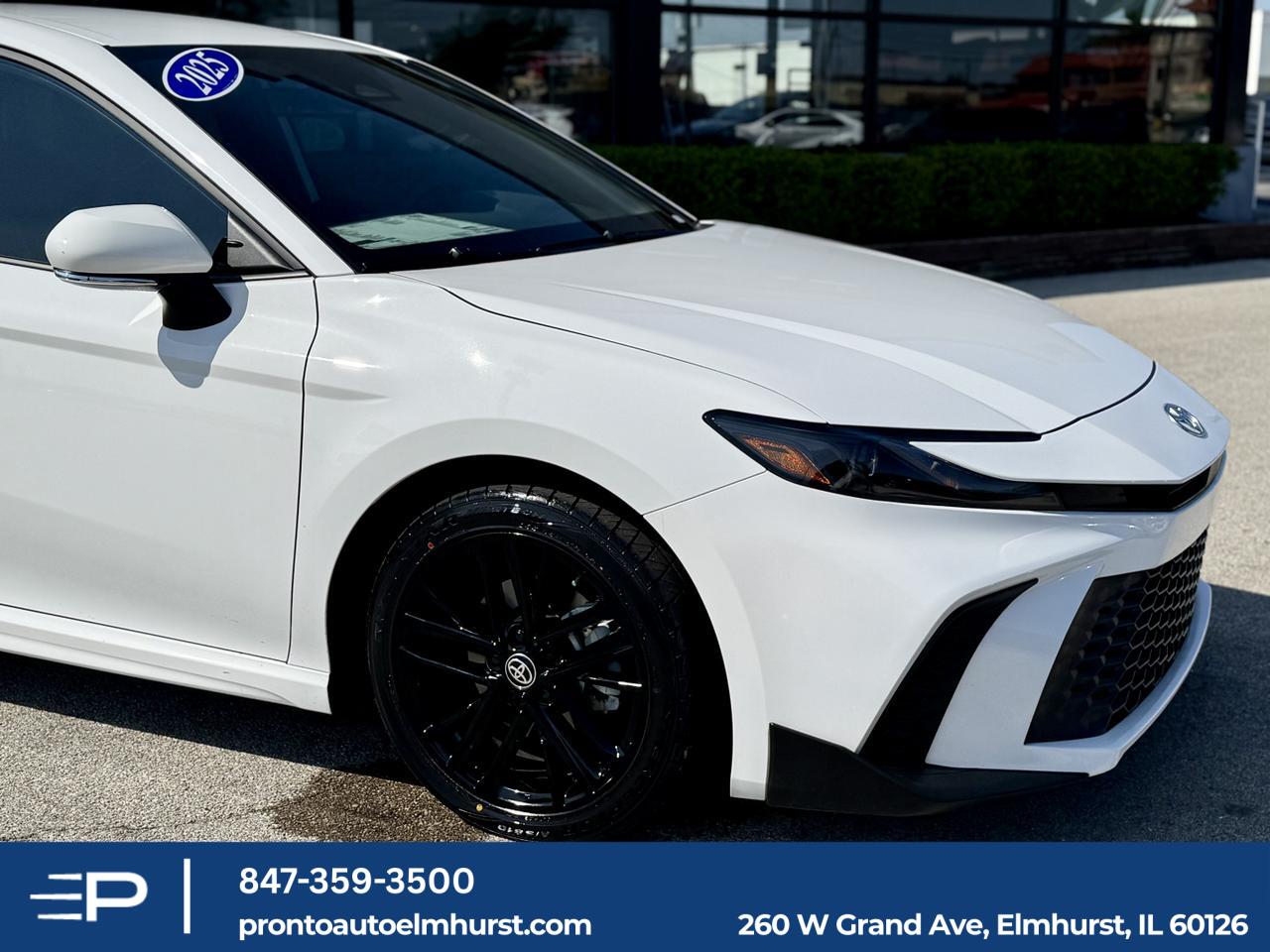 2025 Toyota Camry SE Elmhurst IL