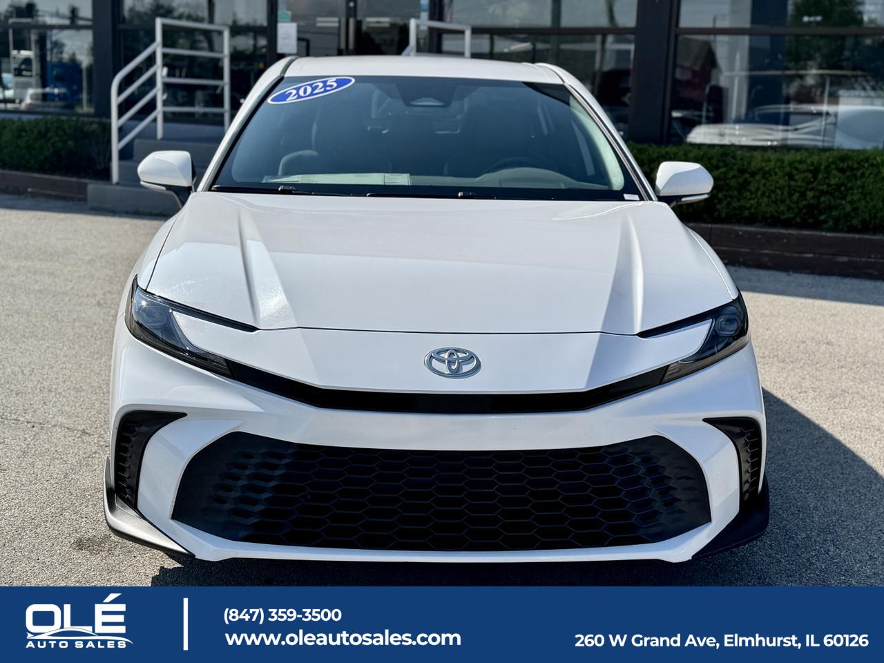 2025 Toyota Camry SE Elmhurst IL