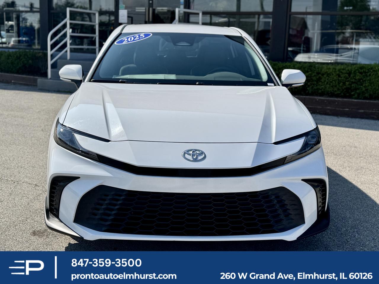 2025 Toyota Camry SE Elmhurst IL